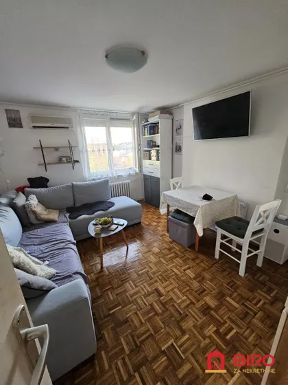 Banatić | 4zida.rs