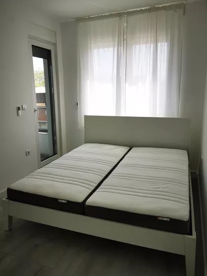 Stevice Jovanovića 28 | 4zida.rs