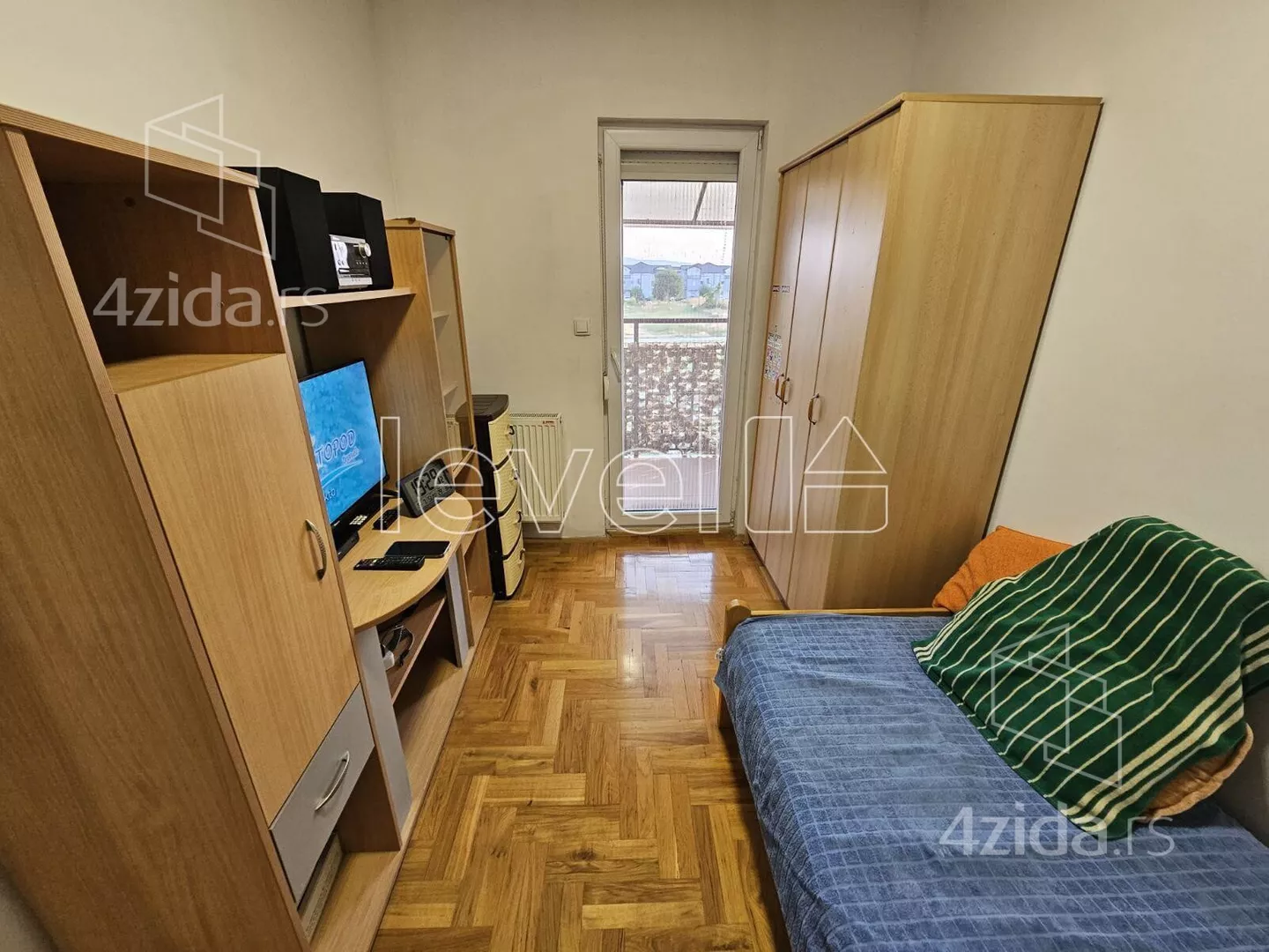 Troiposoban stan | 4zida