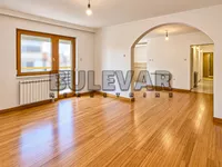 Centar, Medijana, Gradske lokacije, Niš | 4zida.rs