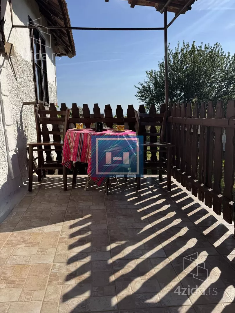 Kuća | 4zida