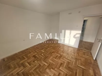 Banatić | 4zida.rs