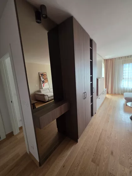 Tadije Sondermajera | 4zida.rs