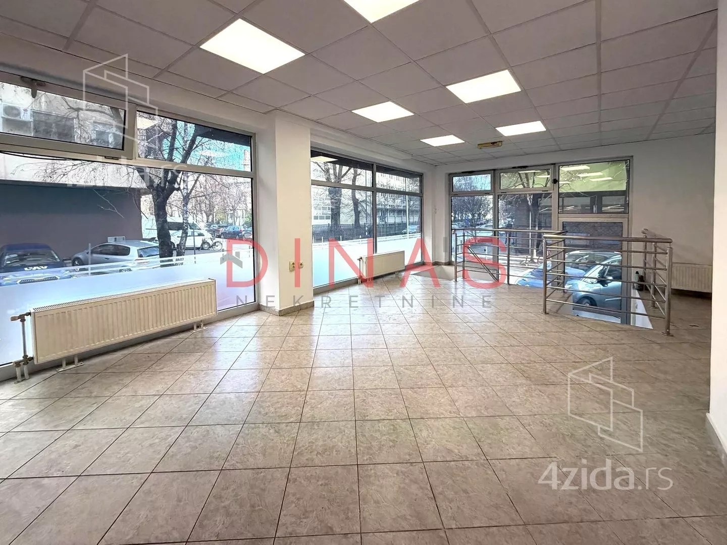 Poslovni prostor | 4zida