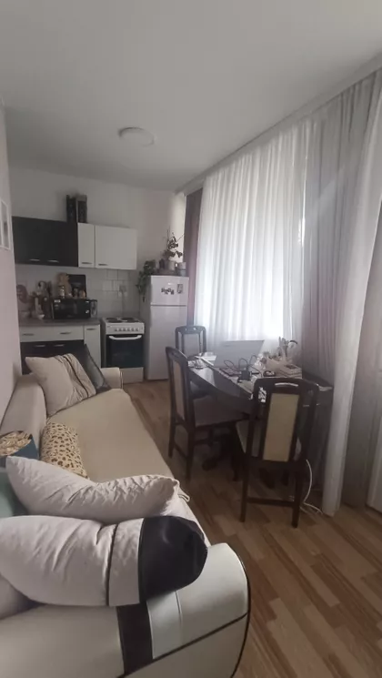 Gradske lokacije | 4zida.rs