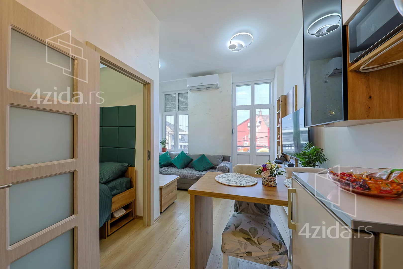 Jednoiposoban stan | 4zida