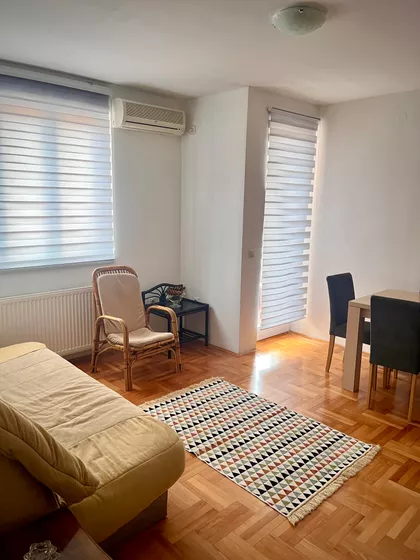 Hilandarska 15 | 4zida.rs