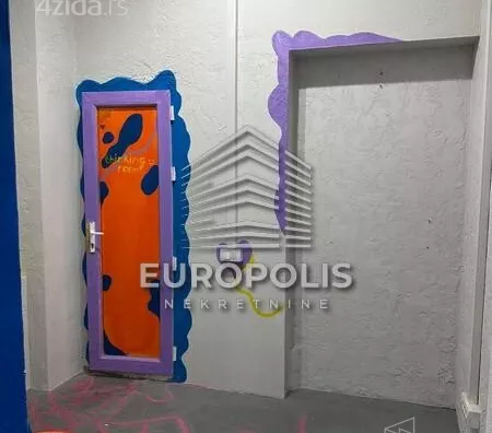 Lokal | 4zida
