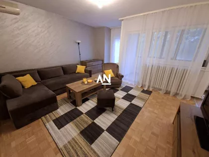 Karnedžijeva | 4zida.rs