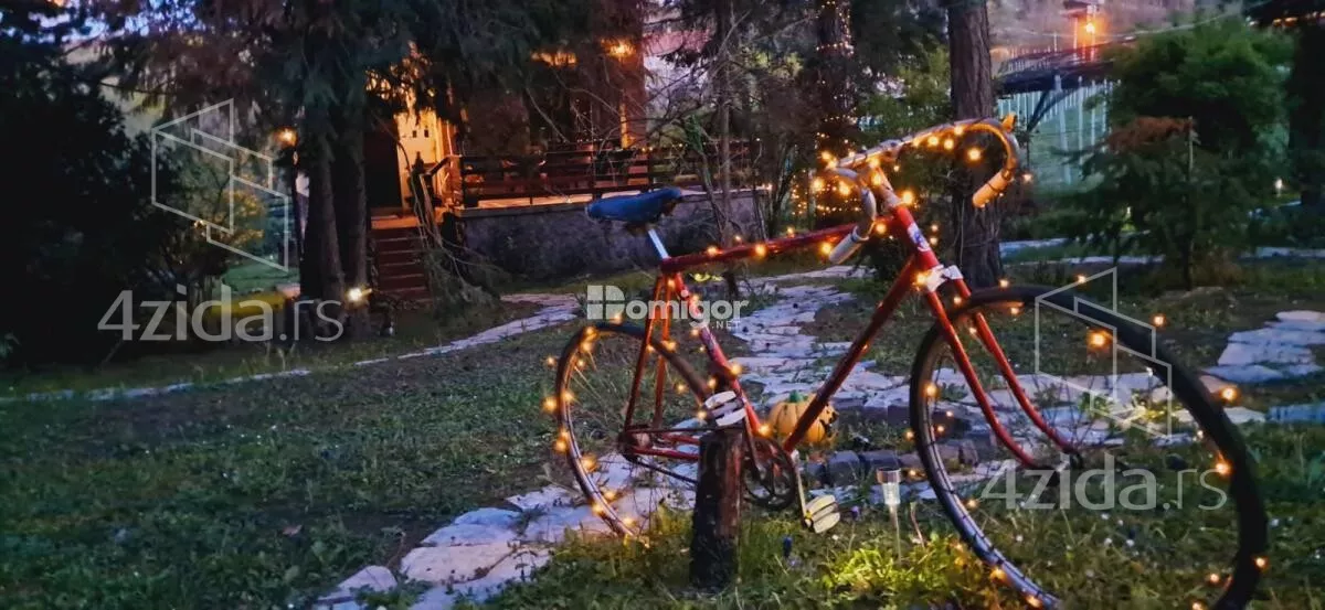 Kuća | 4zida
