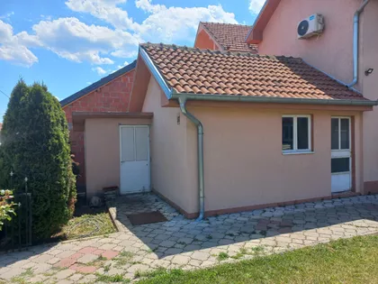 Ćava | 4zida.rs