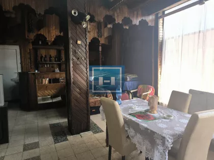 Veliki Popović | 4zida.rs