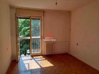 Bulevar Cara Lazara | 4zida.rs