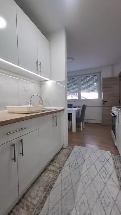 Čolak Antina | 4zida.rs