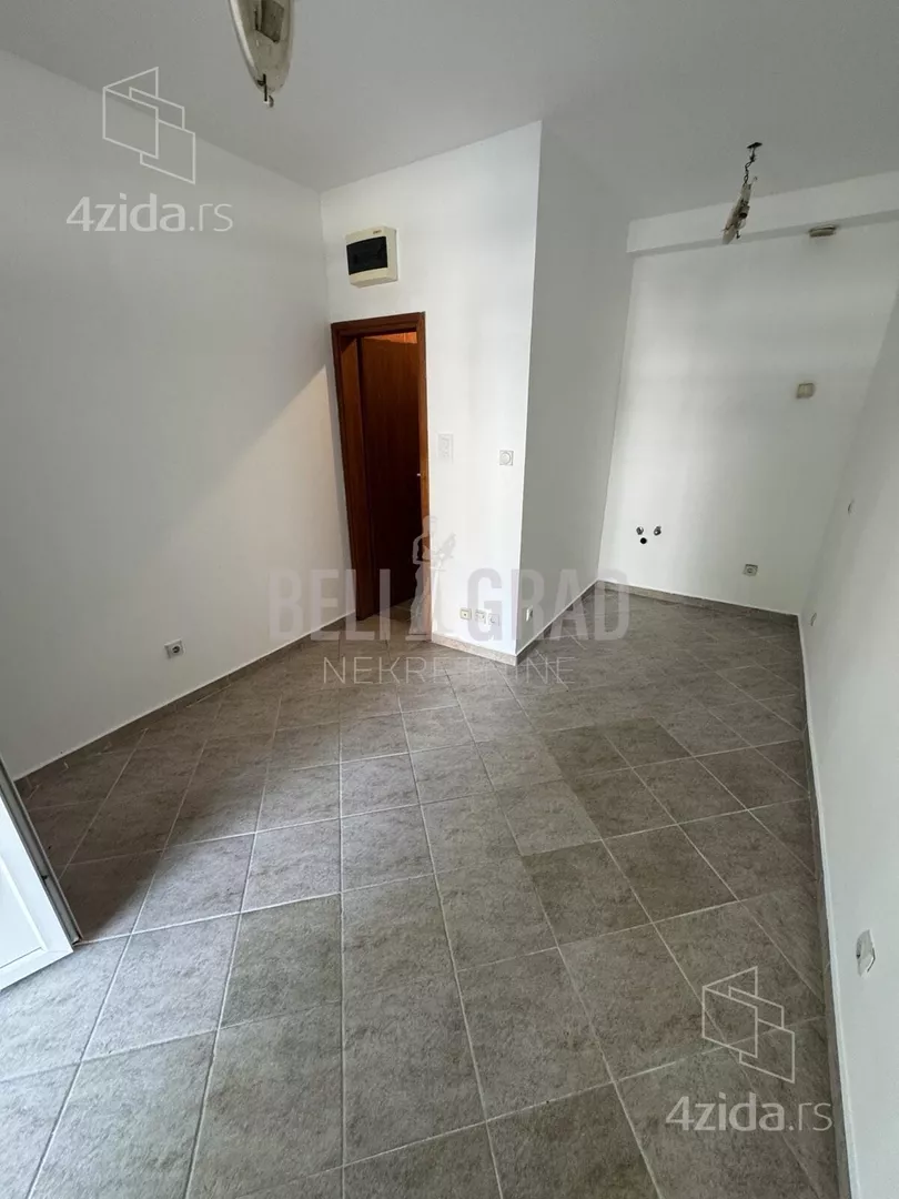 Garaža | 4zida