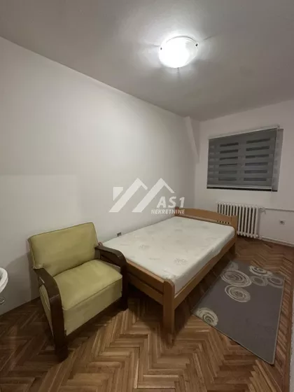 Vojvode Knićanina | 4zida.rs