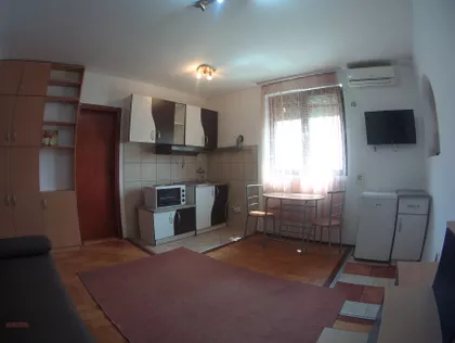 KOTEŽ-CENTAR | 4zida.rs