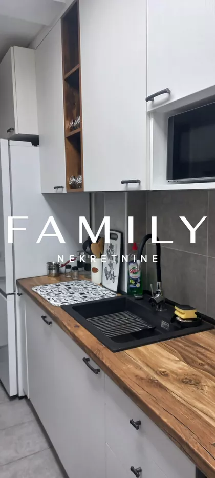 Pariske Komune | 4zida.rs