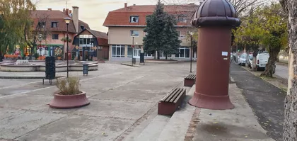 Paradni Trg 2 | 4zida.rs