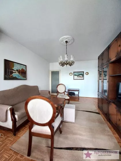 Karađorđeva | 4zida.rs