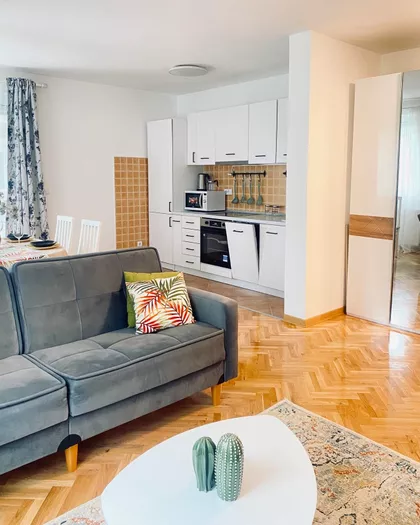 Popinski Borci 19A | 4zida.rs