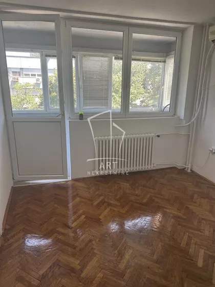 Bulevar Arsenija Čarnojevića | 4zida.rs