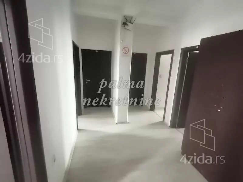 Lokal | 4zida