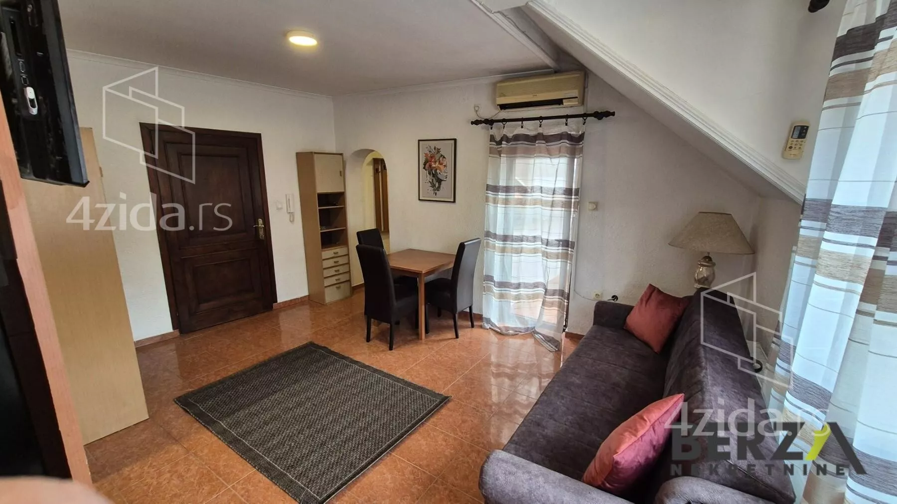 Jednoiposoban stan | 4zida