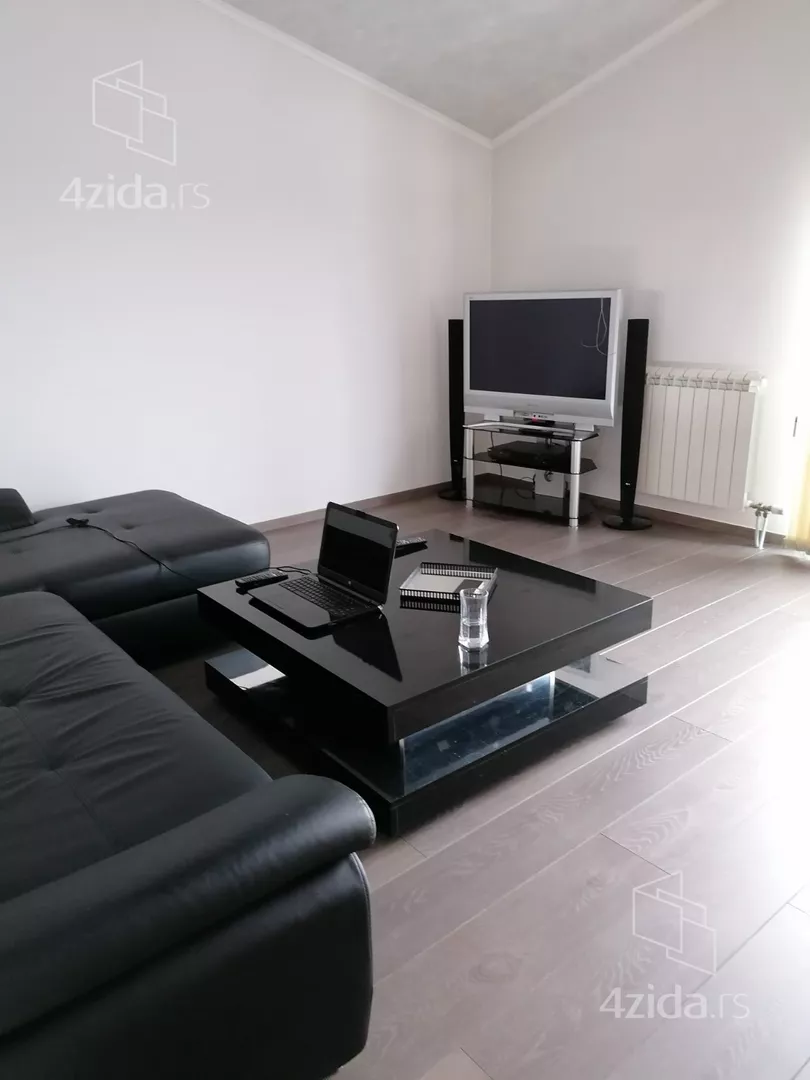 4-etažna kuća | 4zida
