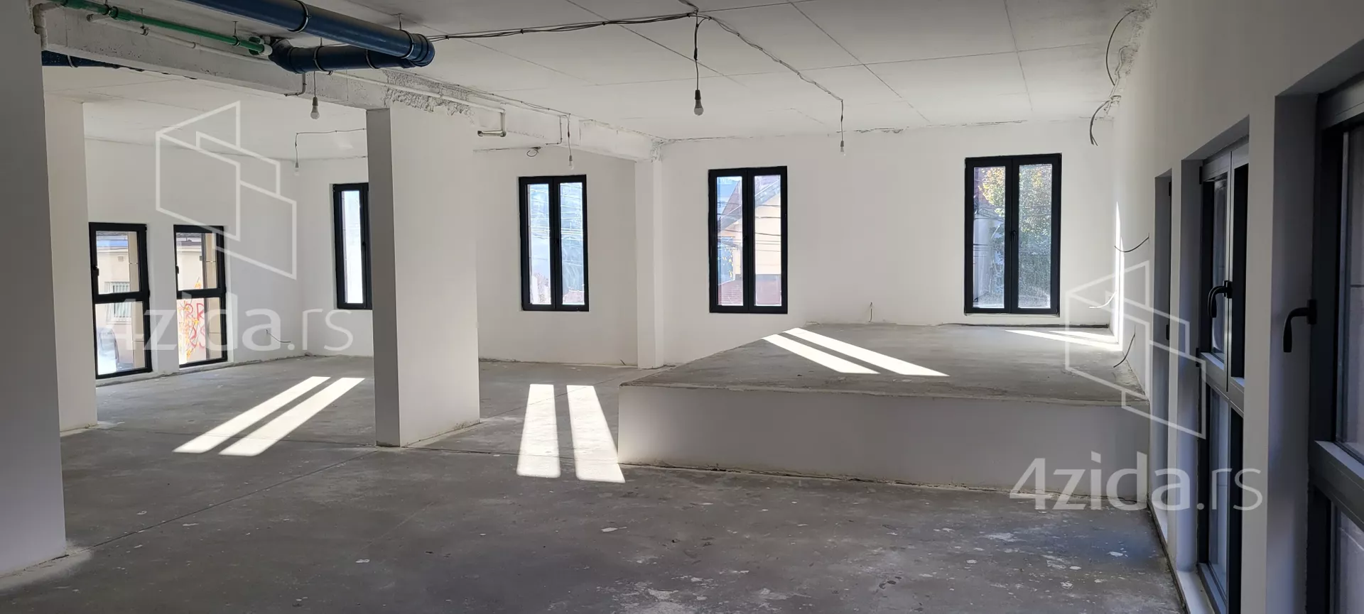 Poslovni prostor | 4zida