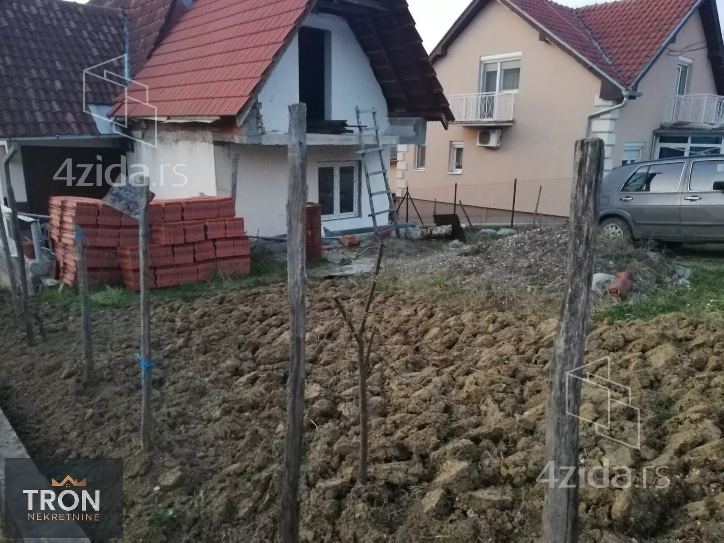 Građevinsko zemljište | 4zida