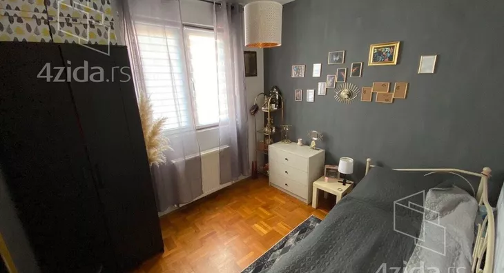 Četvoroiposoban stan | 4zida