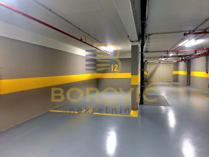 Hram Svetog Save | 4zida.rs