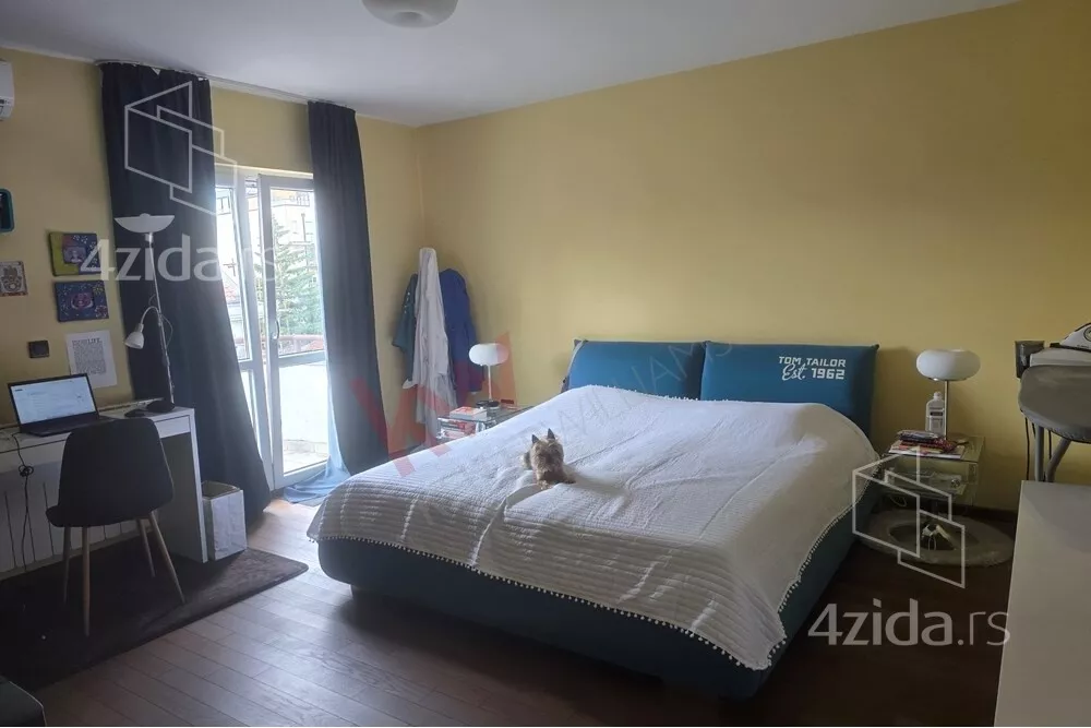 4-etažna kuća | 4zida