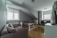 Novi Sad - Centar, Stari Grad, Gradske lokacije, Novi Sad | 4zida.rs | 4zida.rs