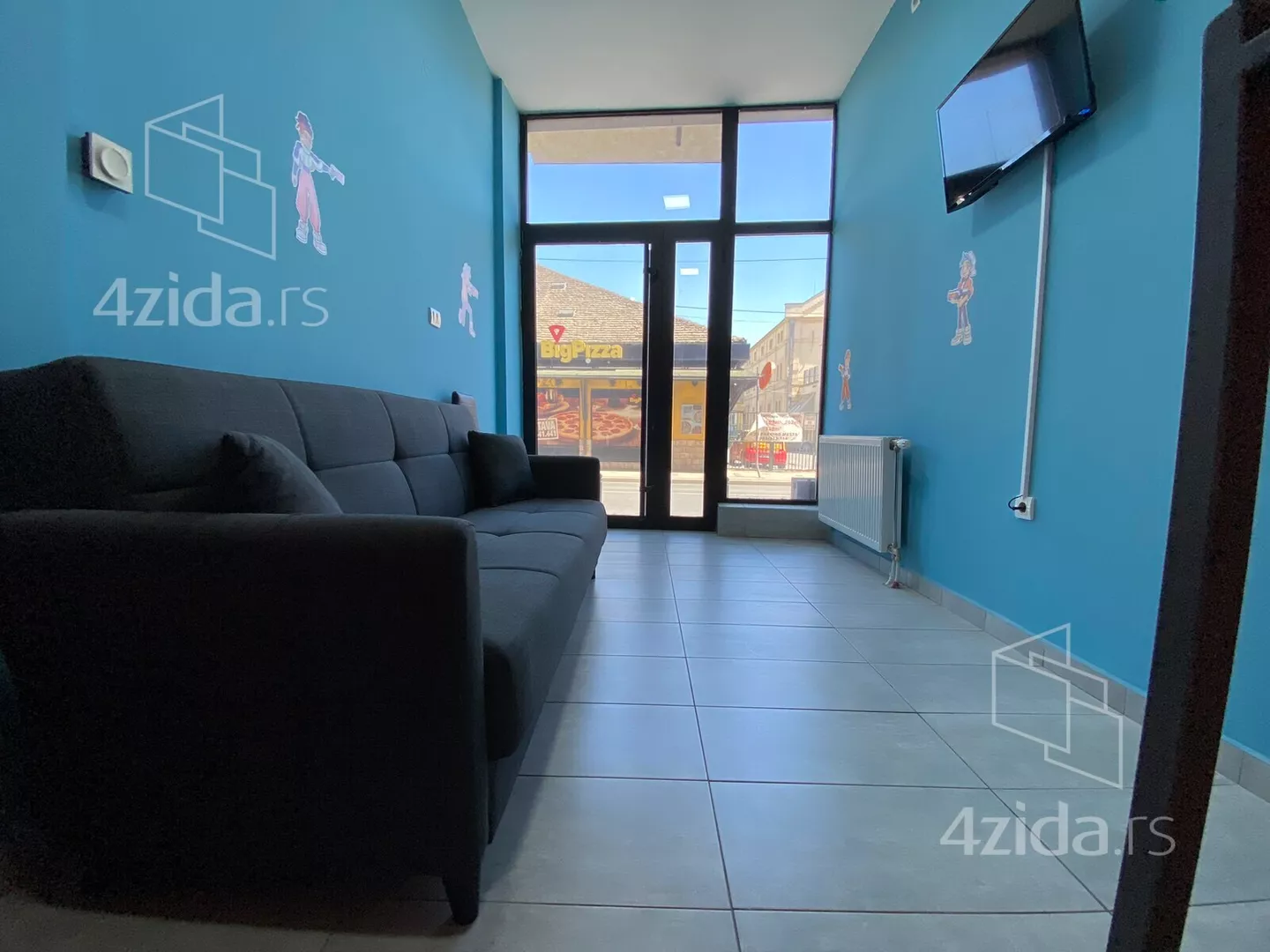 Lokal | 4zida