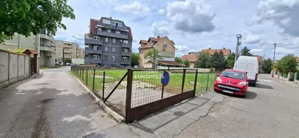 Učitelja Mihailovića | 4zida.rs