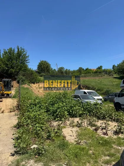 Surčin (mesto) | 4zida.rs