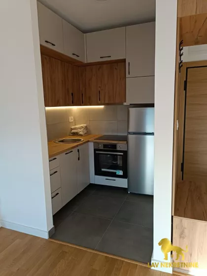 SOMBORSKA RAMPA | 4zida.rs