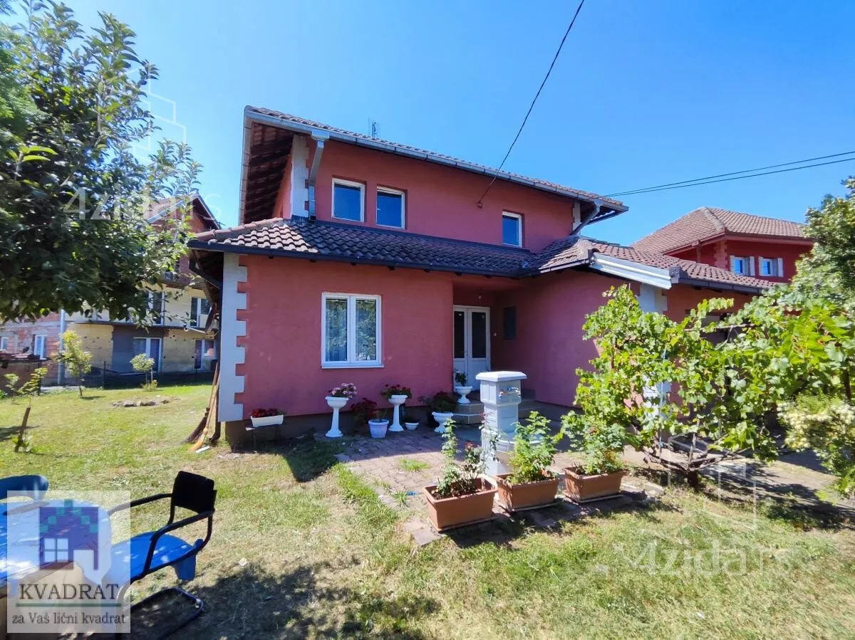 Kuća | 4zida