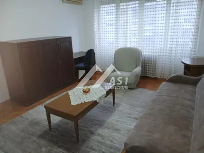 Vojvođanska | 4zida.rs