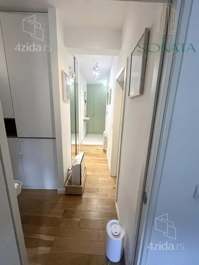 Troiposoban stan | 4zida