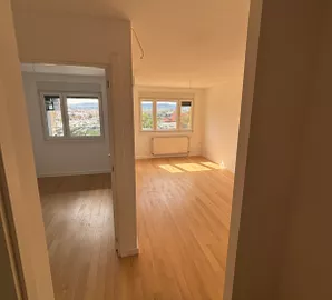 Satelitska Pijaca, Satelit, Novo Naselje, Gradske lokacije, Novi Sad, 1.5 stan | 4zida.rs