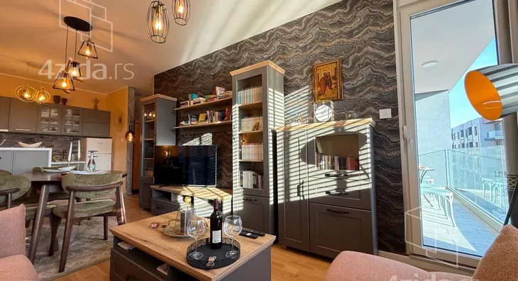 Dvoiposoban stan | 4zida