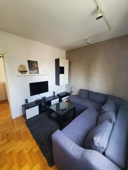 Prominska 5 | 4zida.rs