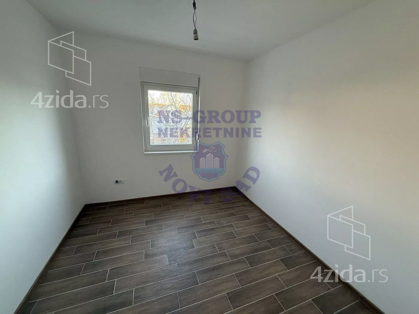 Četvoroiposoban stan | 4zida