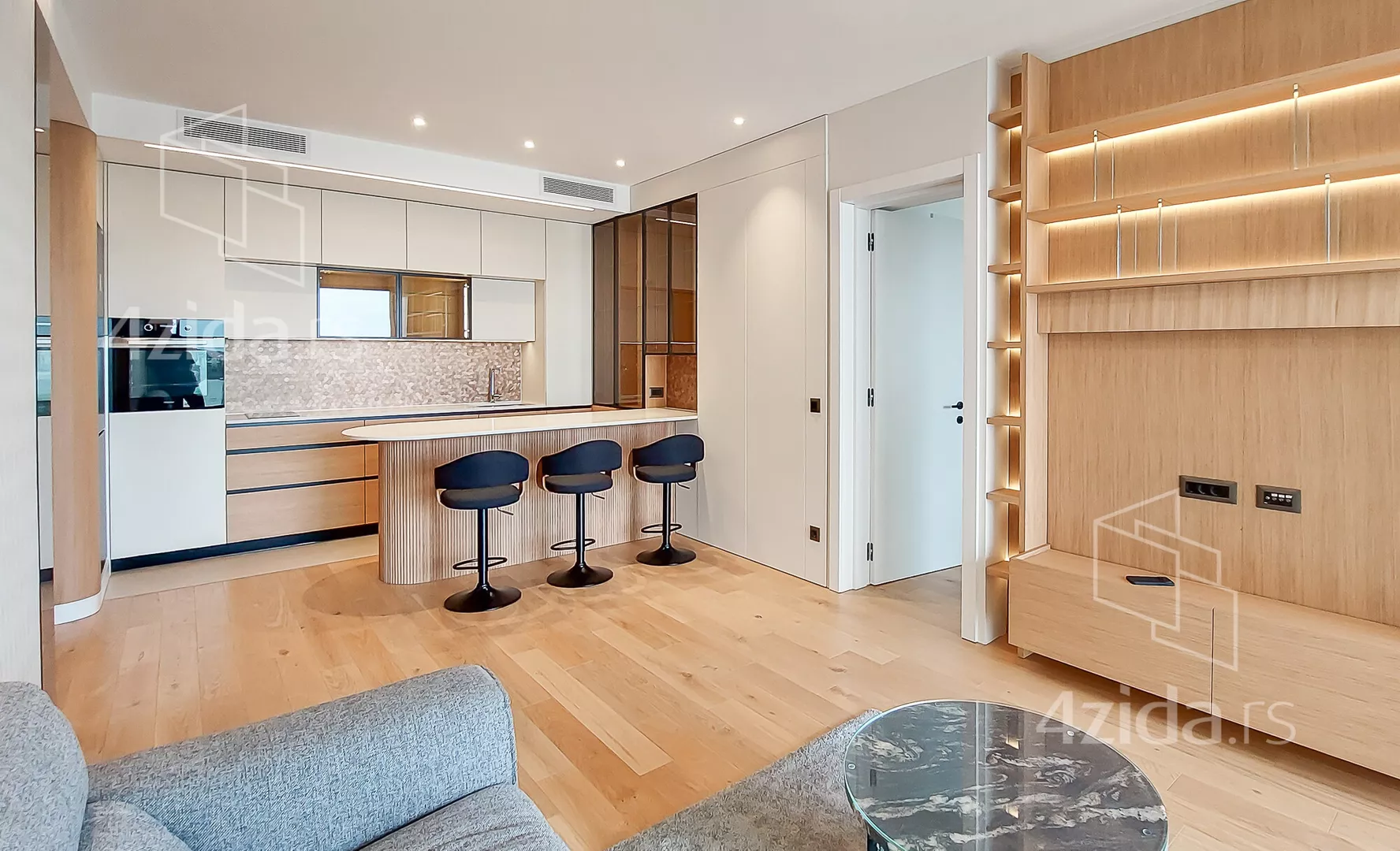 Trosoban stan | 4zida