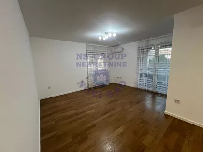 Grbavica | 4zida.rs