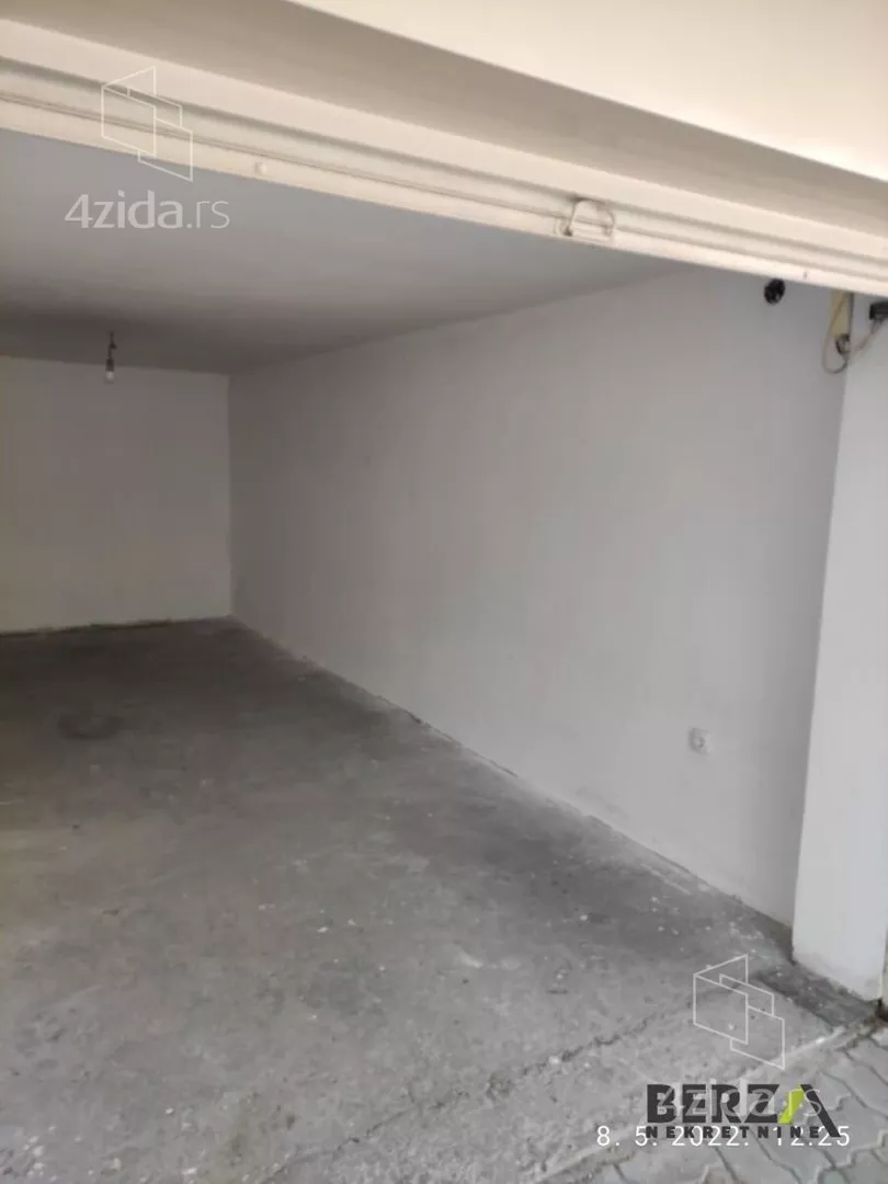 Garaža | 4zida