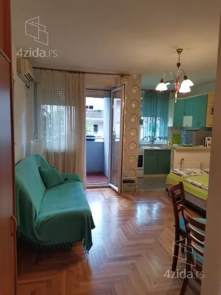 Garsonjera | 4zida